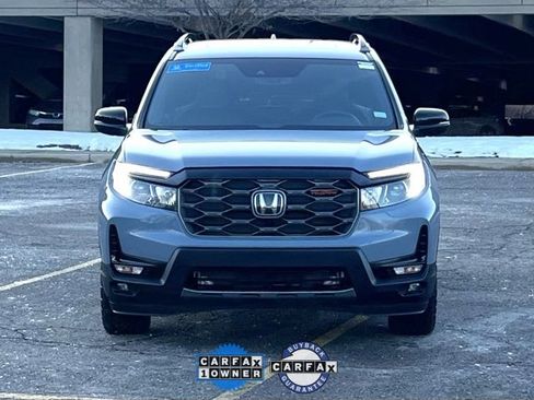 Certified 2025 Honda Passport TrailSport image 2