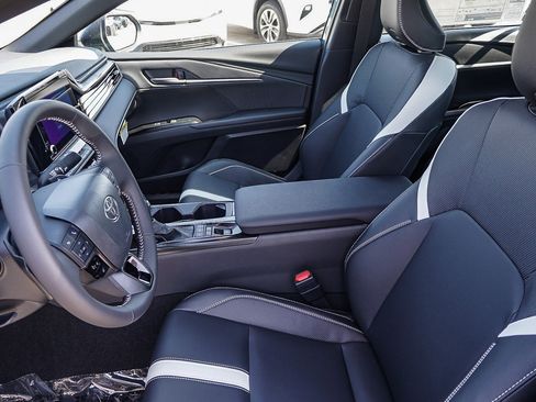 New 2026 Toyota Camry SE image 26