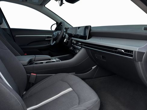 New 2026 Hyundai Sonata SEL FWD image 15