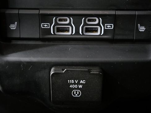 Used 2022 RAM 2500 Limited w/ Night Edition image 24