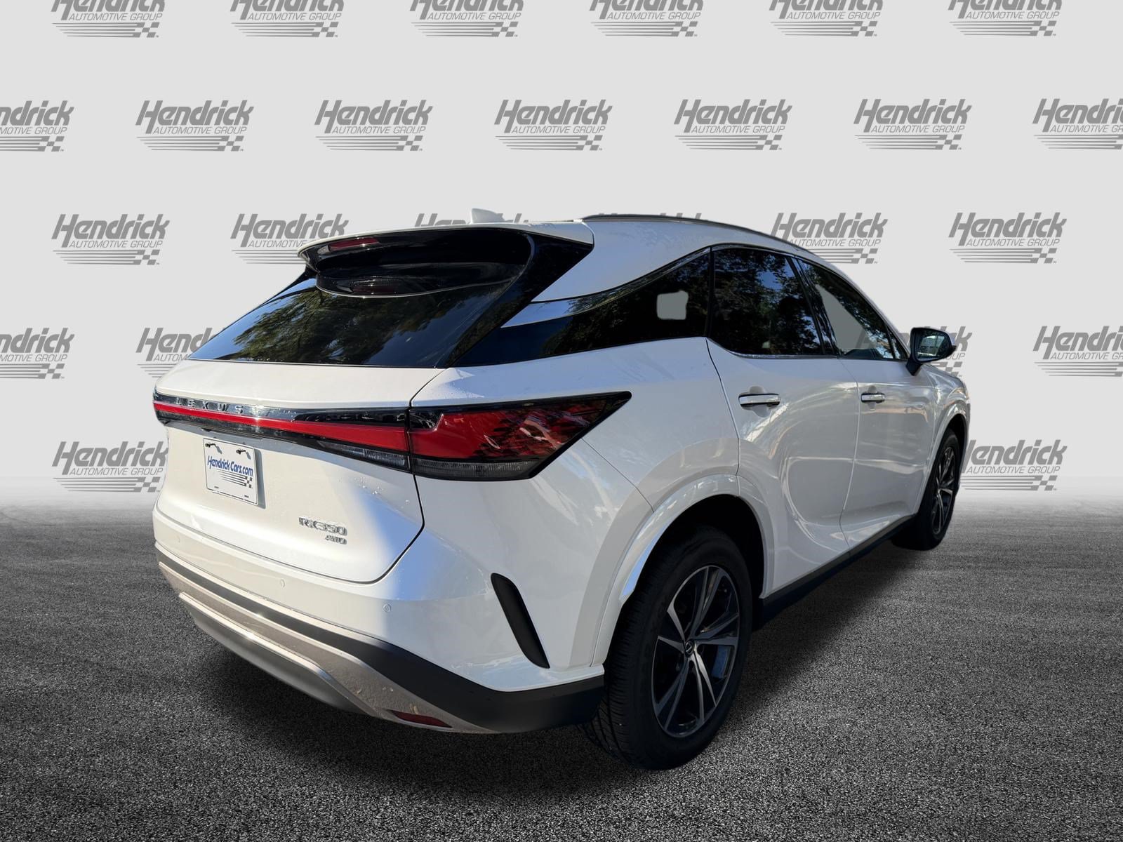 Used 2023 Lexus RX 350 Premium w/ Accessory Package AWD/4WD image 9
