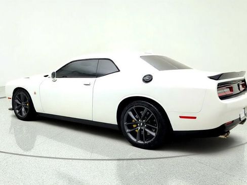 Used 2019 Dodge Challenger R/T Scat Pack RWD image 7