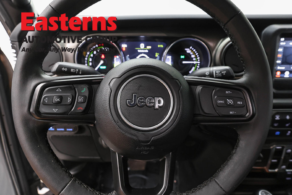 Used 2023 Jeep Wrangler Unlimited w/ Cold Weather Group AWD/4WD image 11