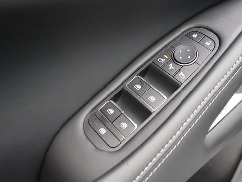 Certified 2026 INFINITI QX60 Luxe w/ Family Package image 12