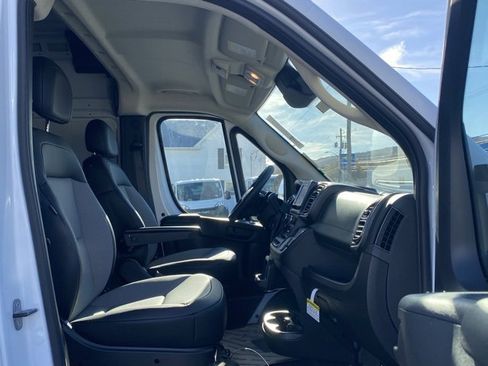 New 2026 RAM ProMaster 2500 w/ Convenience Group image 35