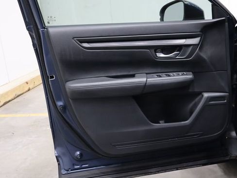 Used 2023 Honda CR-V LX image 16