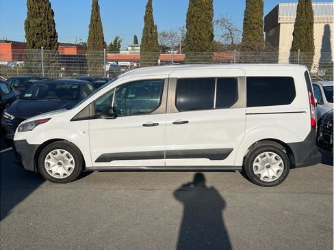 Used 2017 Ford Transit Connect XL image 7