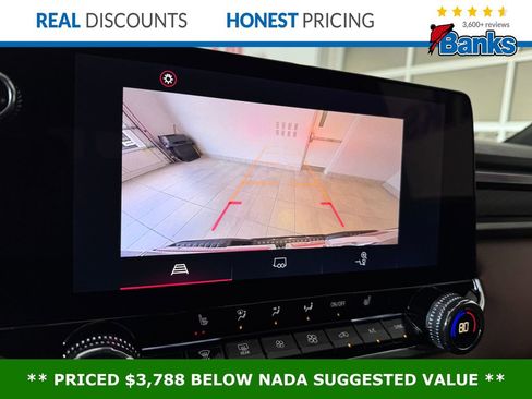 Certified 2024 GMC Canyon AT4 image 19