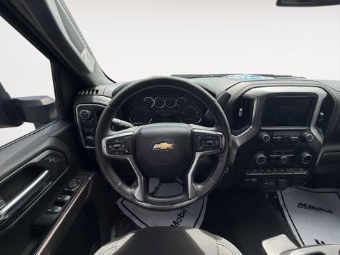 Used 2020 Chevrolet Silverado 3500 LT w/ Texas Edition AWD/4WD image 12