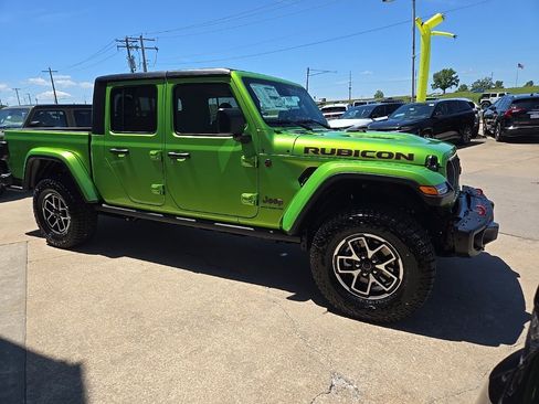 New 2025 Jeep Gladiator Rubicon w/ Safety Group image 13
