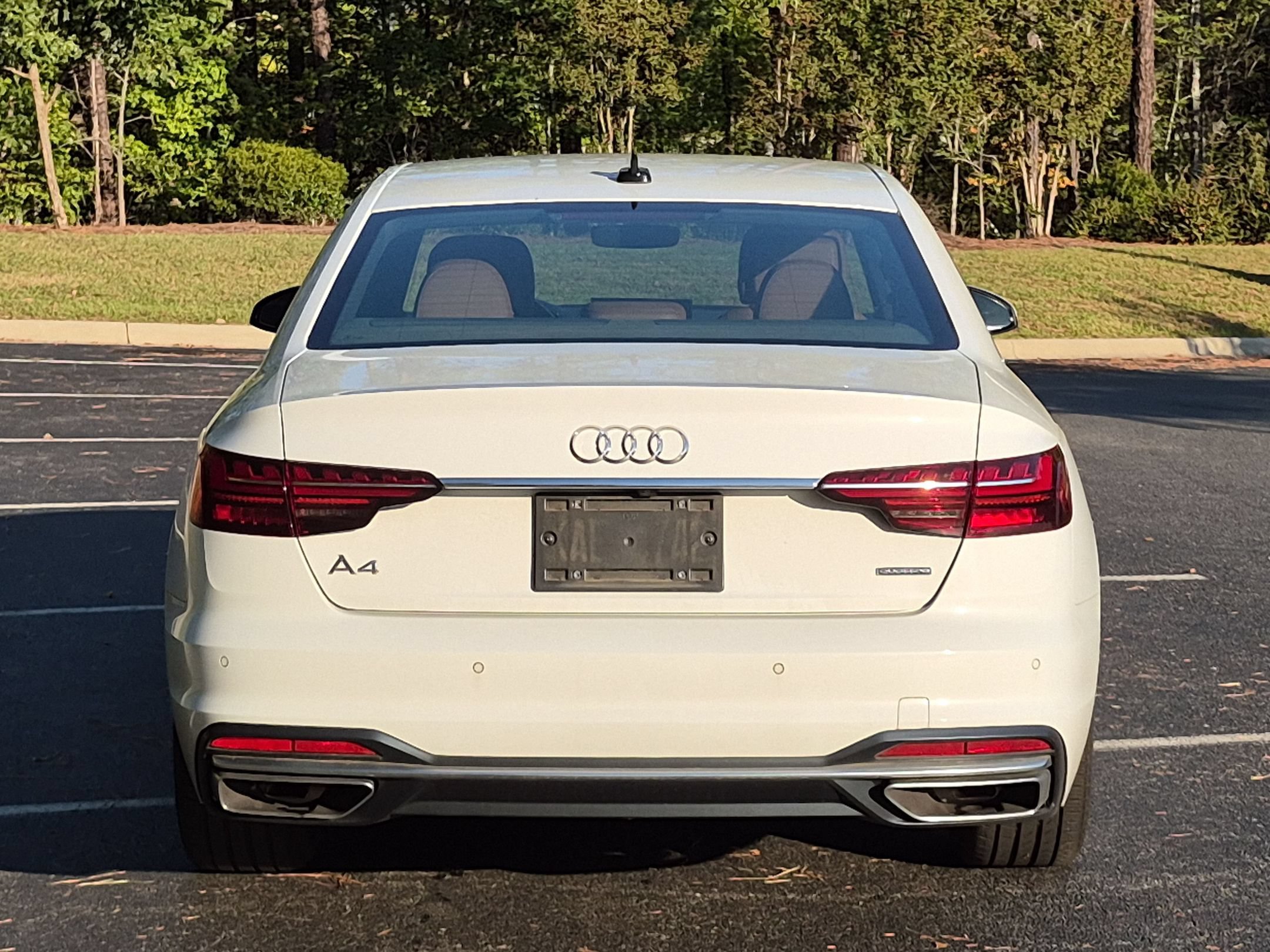 Used 2022 Audi A4 2.0T Premium w/ Convenience Package AWD/4WD image 20