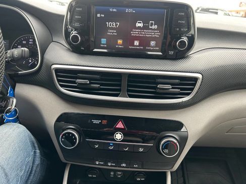 Used 2019 Hyundai Tucson SE image 17