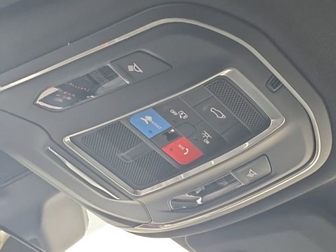 New 2026 Jeep Grand Cherokee L Laredo image 29