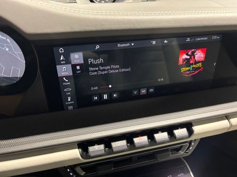 Used 2020 Porsche 911 Carrera S image 9