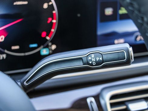 New 2026 Mercedes-Benz GLS 580 4MATIC image 22