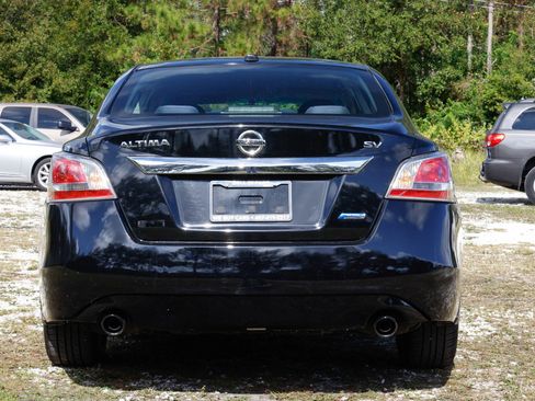 Used 2014 Nissan Altima 2.5 SV image 7