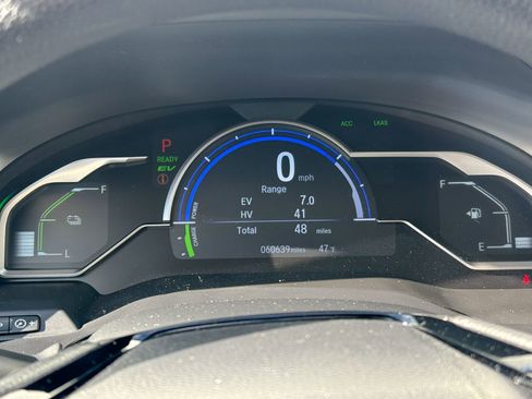 Used 2018 Honda Clarity Plug-In Hybrid image 24
