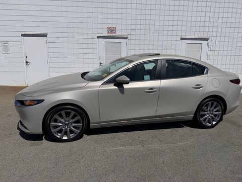 New 2026 MAZDA MAZDA3 2.5 S Sedan w/ Preferred Pkg FWD image 3