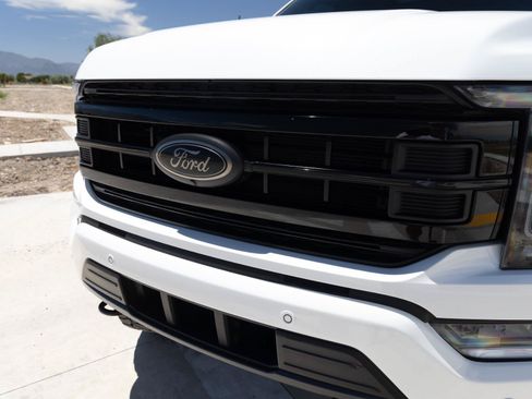 Used 2023 Ford F150 Platinum w/ FX4 Off-Road Package AWD/4WD image 9