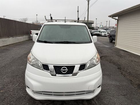 Used 2017 Nissan NV200 SV image 3