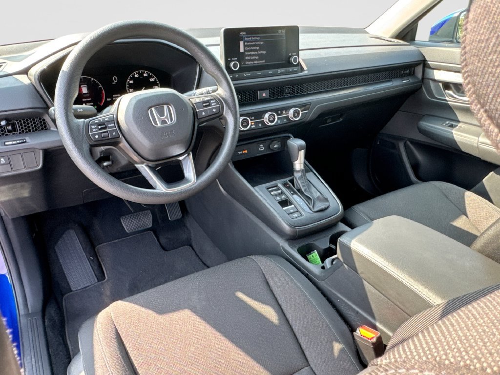 Used 2025 Honda CR-V LX image 27