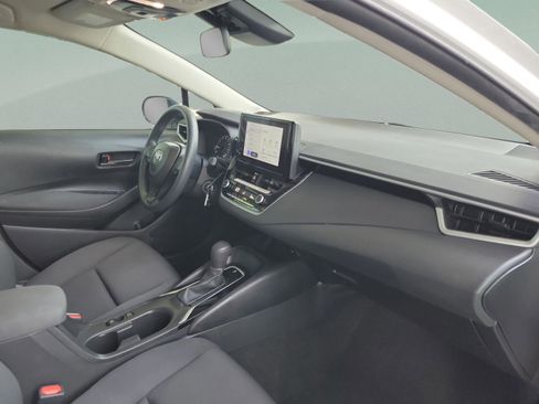 Used 2024 Toyota Corolla LE image 10