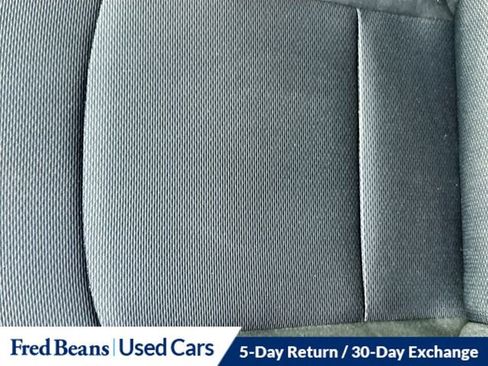 Used 2017 Chevrolet Cruze LT image 20