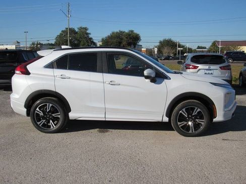 New 2026 Mitsubishi Eclipse Cross SEL image 2