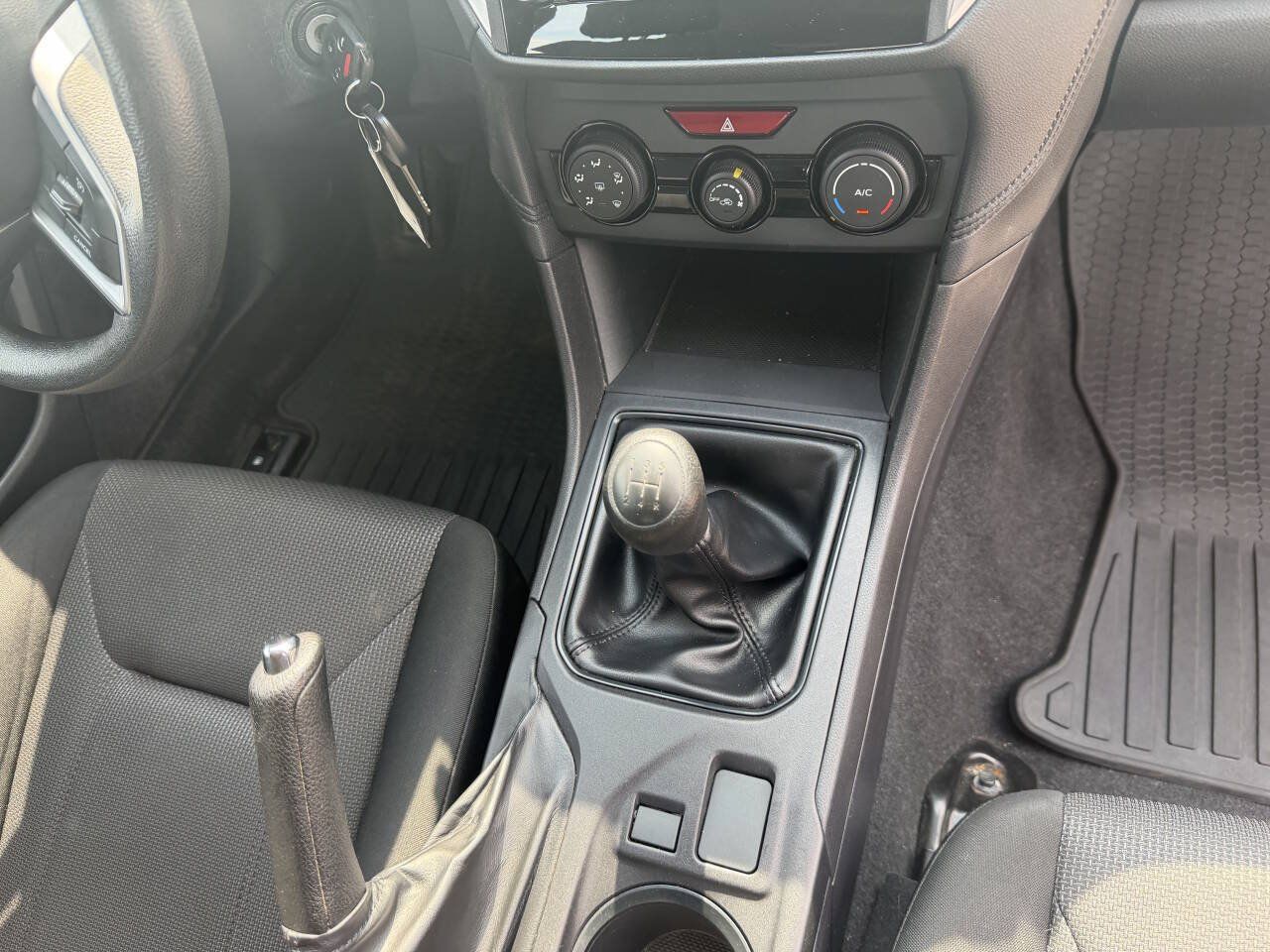 Used 2017 Subaru Impreza 2.0i AWD/4WD image 26