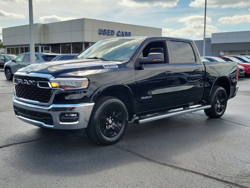 Used 2025 RAM 1500 Big Horn AWD/4WD image 8