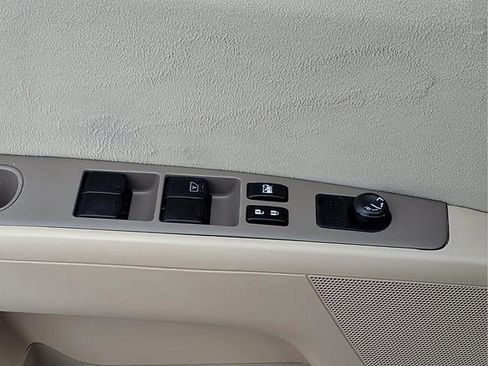 Used 2011 Nissan Sentra 2.0 S FWD image 15