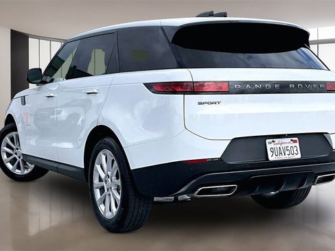 Certified 2025 Land Rover Range Rover Sport image 4