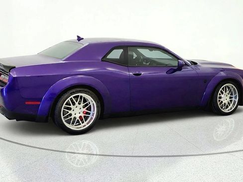 Used 2019 Dodge Challenger SRT Hellcat Redeye RWD image 9