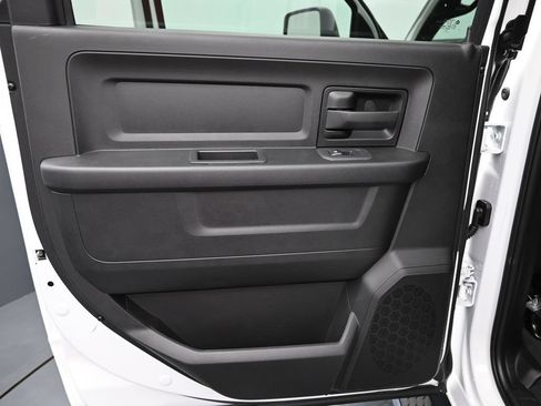 New 2026 RAM 2500 Tradesman AWD/4WD image 13