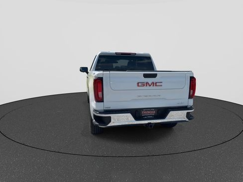 Used 2025 GMC Sierra 1500 SLT AWD/4WD image 7