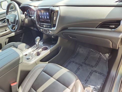 Used 2023 Chevrolet Traverse LT w/ LPO, Floor Liner Package AWD/4WD image 27