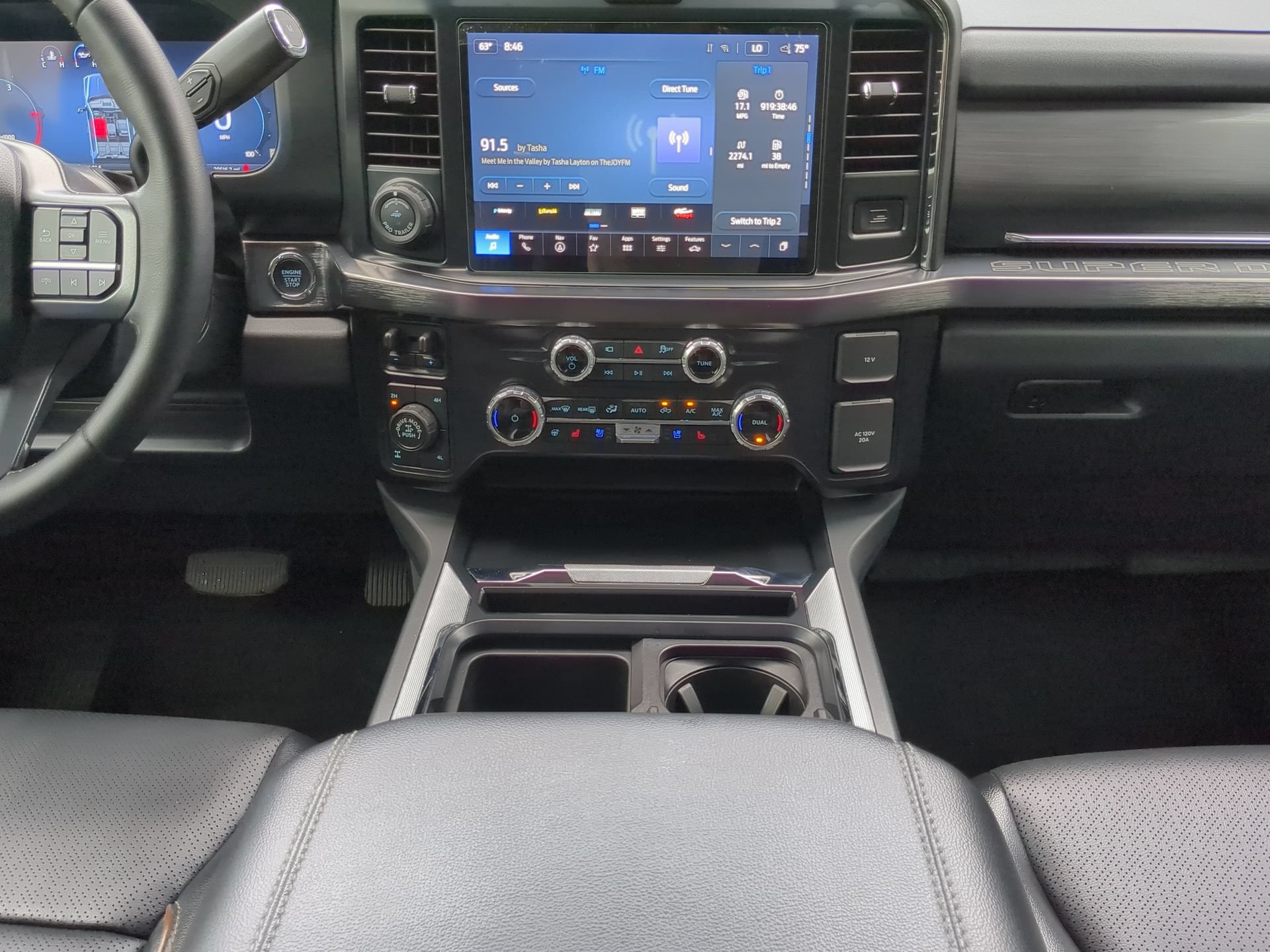 Used 2025 Ford F250 Lariat w/ Lariat Ultimate Package AWD/4WD image 52