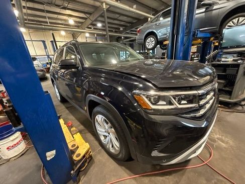 Used 2023 Volkswagen Atlas SE FWD image 6