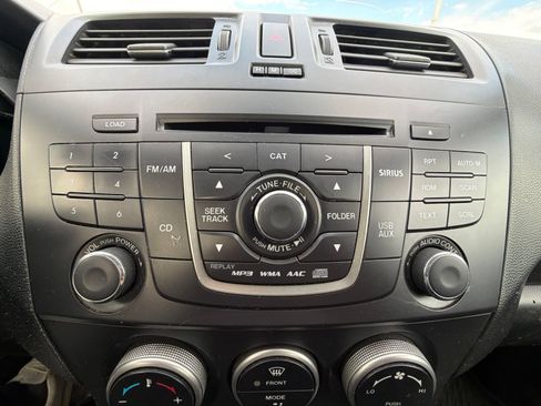 Used 2014 MAZDA MAZDA5 Sport FWD image 18