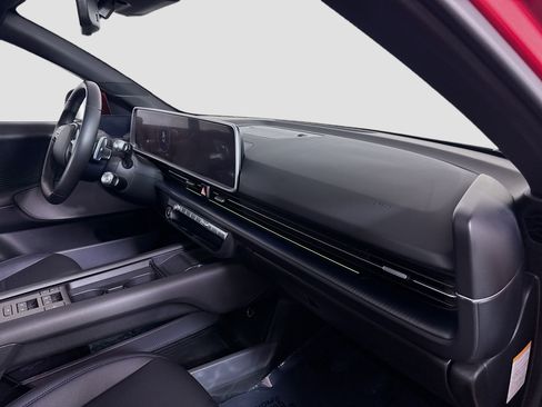 Used 2024 Hyundai Ioniq 6 SEL image 30
