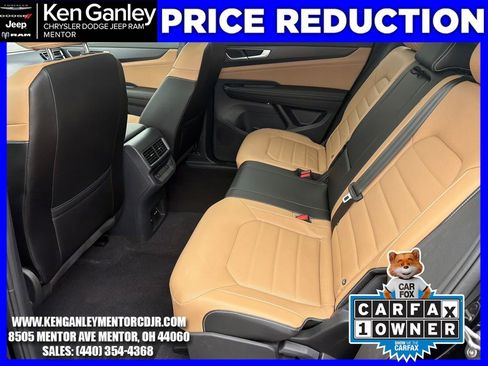 Used 2024 Volkswagen Atlas Cross Sport SEL R-Line AWD/4WD image 20