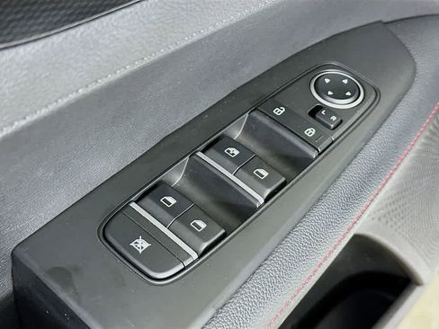 Used 2023 Kia Forte GT image 29