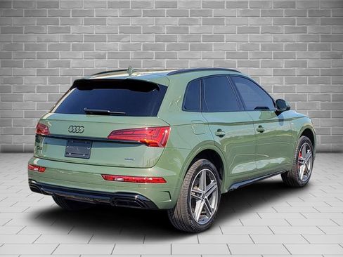 Used 2024 Audi Q5 e Premium Plus w/ Premium Plus Package image 5
