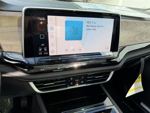 New 2026 Volkswagen Atlas SE image 23