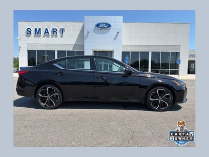 Used 2023 Nissan Altima 2.5 SR w/ SR Premium Package