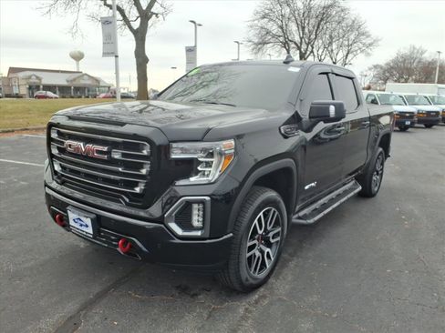 Used 2020 GMC Sierra 1500 AT4 w/ AT4 Premium Package image 3
