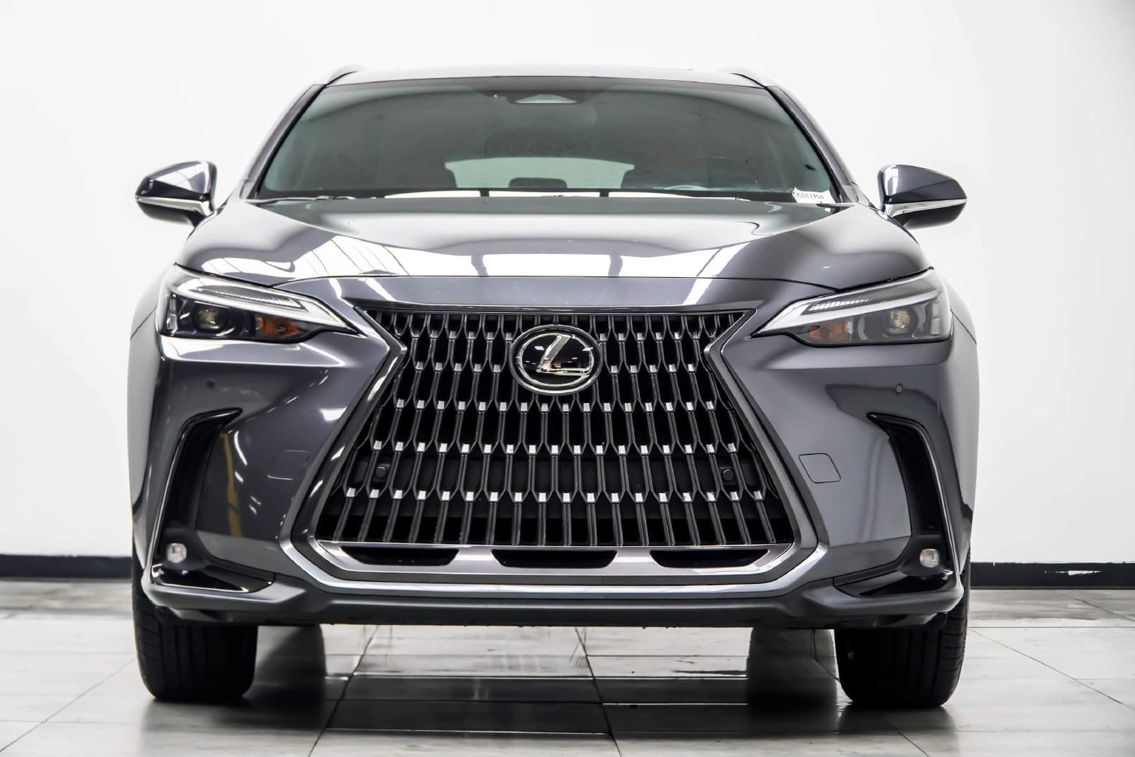 Used 2025 Lexus NX 250 FWD w/ Accessory Package (2T) image 9