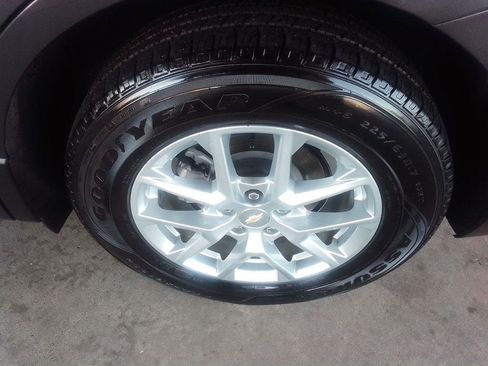 Used 2022 Chevrolet Equinox LT FWD image 25