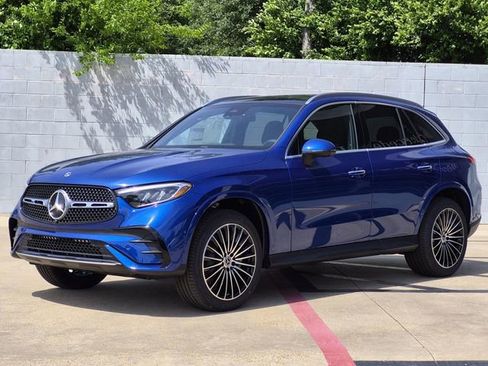 New 2026 Mercedes-Benz GLC 300 image 3