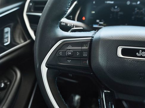 Used 2022 Jeep Grand Cherokee Trailhawk w/ Advanced Protech Group II image 28